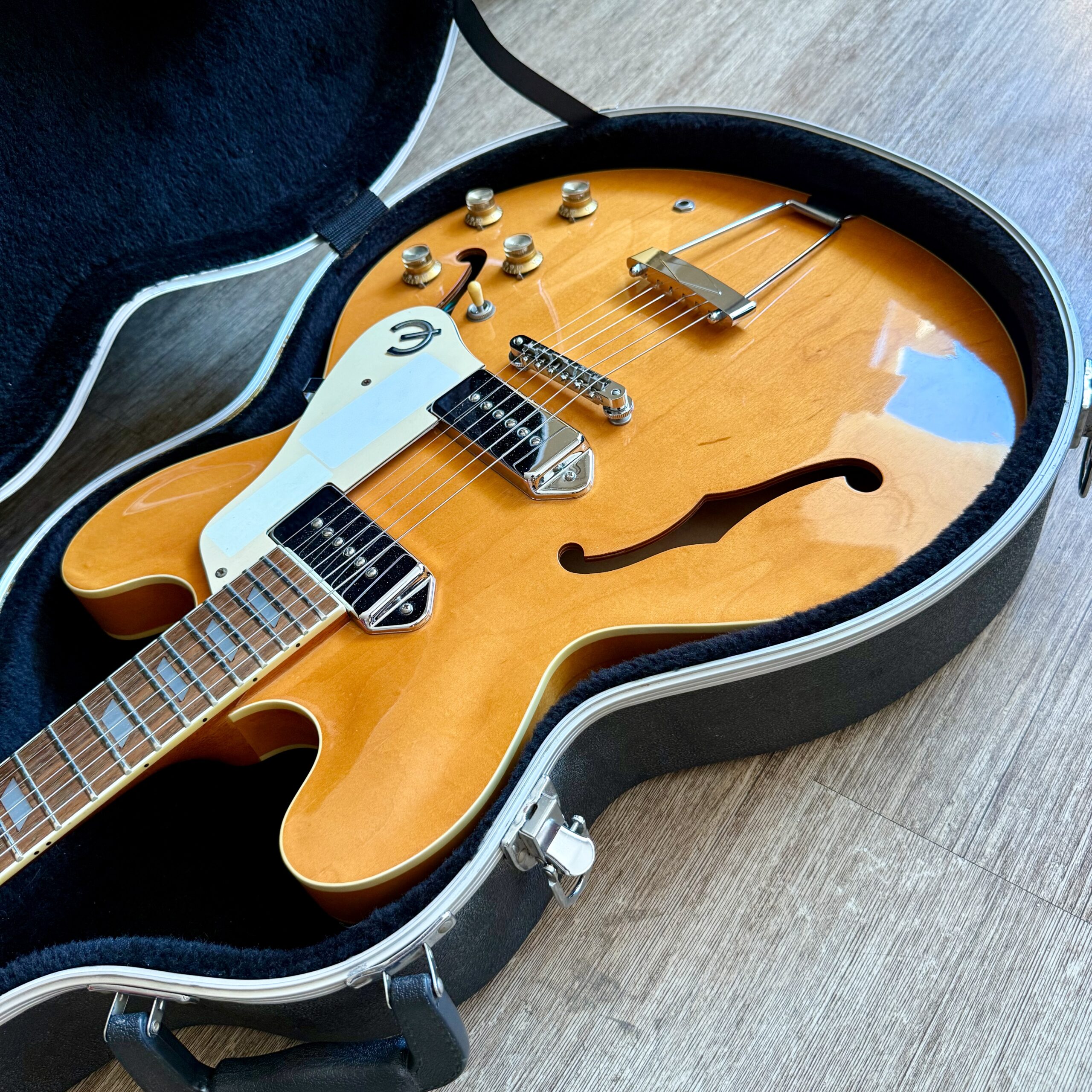 み*み様 Epiphone Casino NA DSC_3023_4e886332-ea30-4bfb-