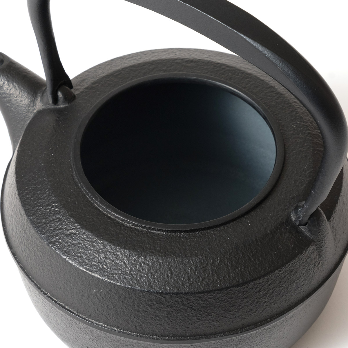 岩鋳】南部鉄器 鉄瓶 ケトルバウム黒焼付 1.1L IH対応 | itomani（いと