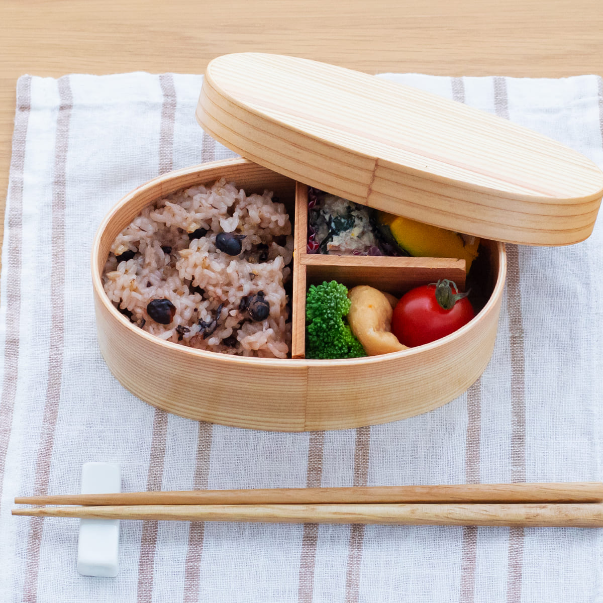 山中塗り レンジ・食洗機対応 杉の曲げわっぱ弁当箱 Sサイズ | itomani