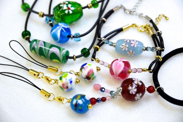 トンボ玉工芸館｜伊豆・伊東観光ガイド - 伊東の観光・旅行情報サイト