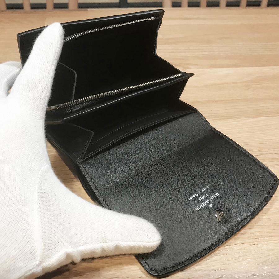 LOUIS VUITTON（ルイ・ヴィトン） 【新品未使用】ルイヴィトン マヒナ