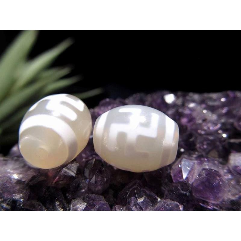 純真ホワイトカラー 卍天珠 まんじてんじゅ 縦サイズ:約15mm 1個売り