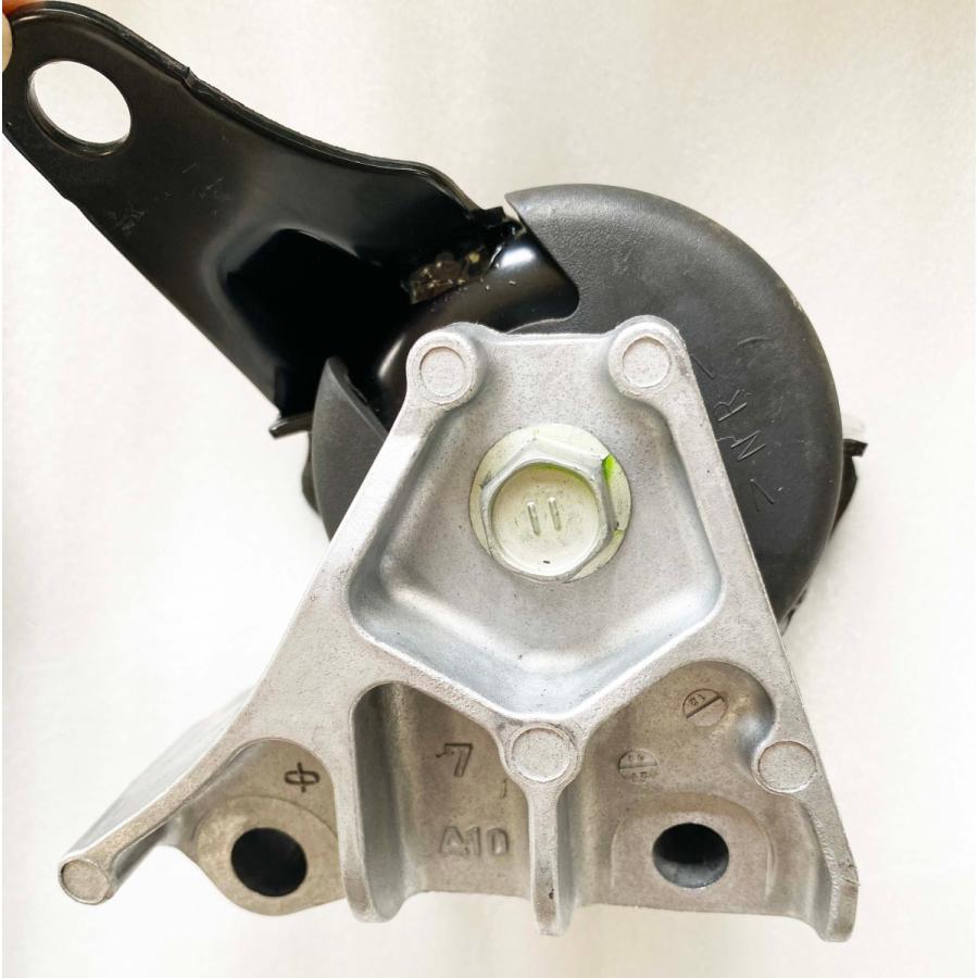 トヨタ（TOYOTA） 純正 12305-28080 インシュレーター エンジン