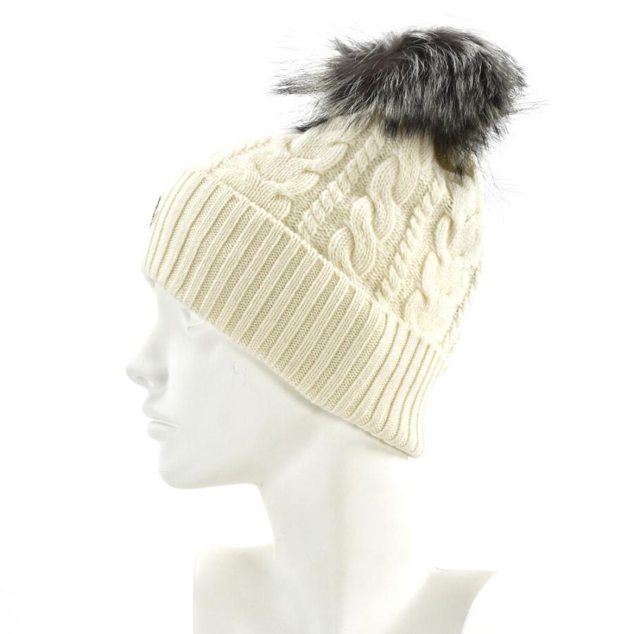 MONCLER モンクレール ニット帽 白色 ポンポン付き MONCLER