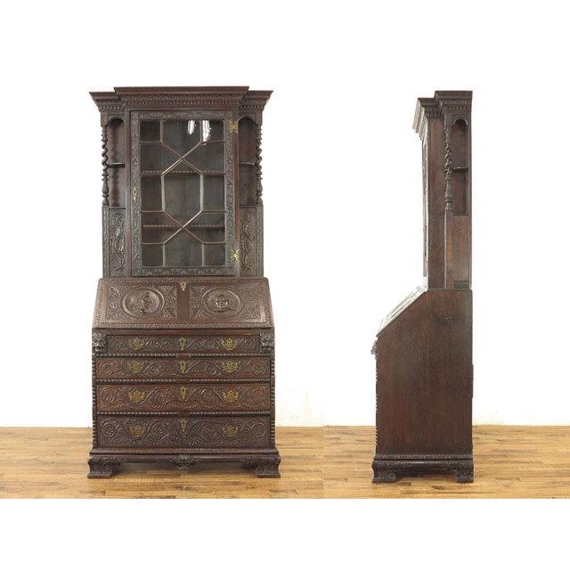 1880年頃 ブックビューロー 華やかな装飾 素晴らしい彫刻 机 イギリス