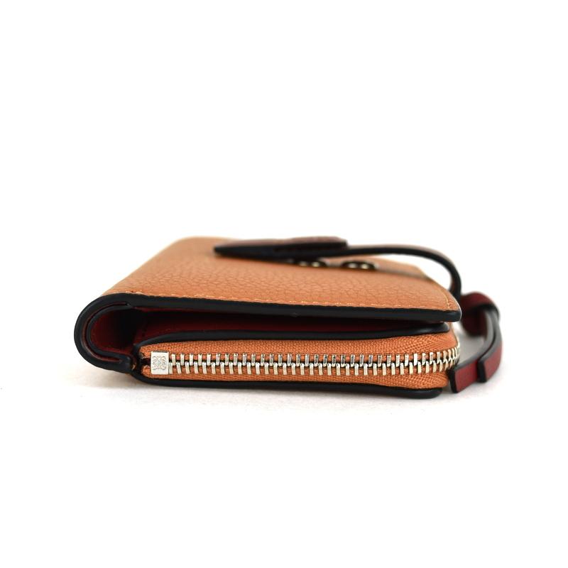 LOEWE（ロエベ） 財布 レディース スリムジップバイフォールド