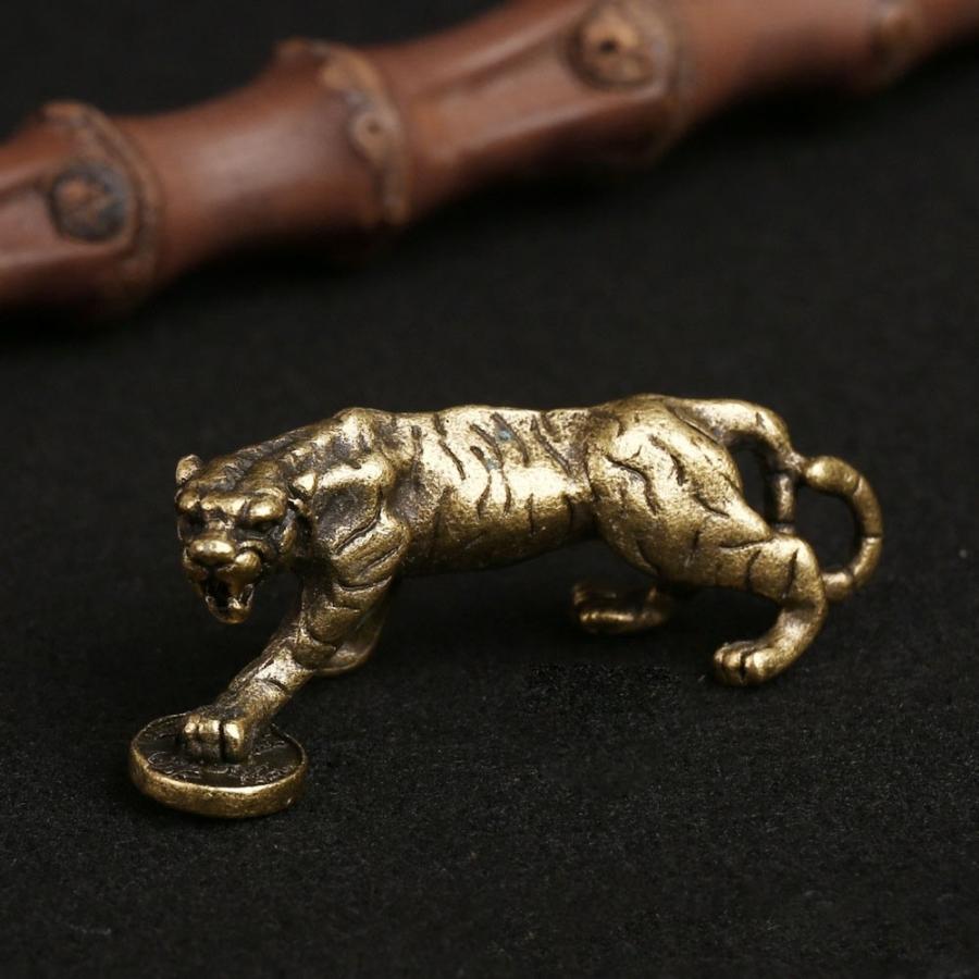 風水 虎 トラ 古銭 踏みつけ 置物 干支 おしゃれ かっこいい 高級