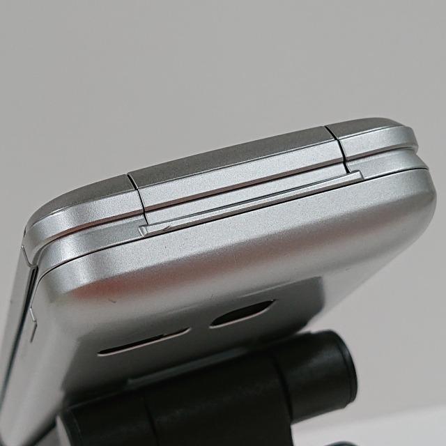 DIGNO NP902KC シルバー折りたたみ携帯電話本体 KYOCERA DIGNO KEITAI