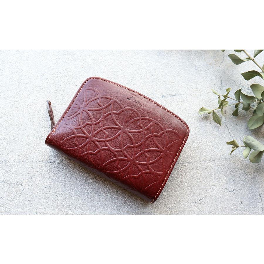 Dakota（ダコタ） 二つ折り財布 リリーヴォ 外付けラウンドファスナー