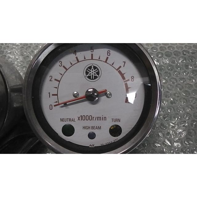 SR400 RH01J-008xxx の スピードメーター 傷凹み *1644283060 中古