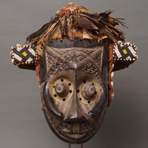 アフリカ コンゴ民主共和国 クバ族 マスク 仮面 No.440 木彫り