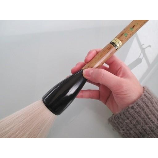 清時代 【王炳荣作】在銘 雕瓷虎獸松林文筆筒 白磁 文房具(Y-8) 清時代