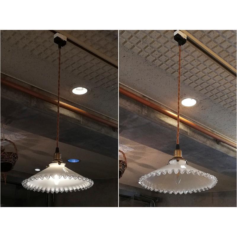 ミルクガラス フリル ペンダントライトシェード フランスアンティーク