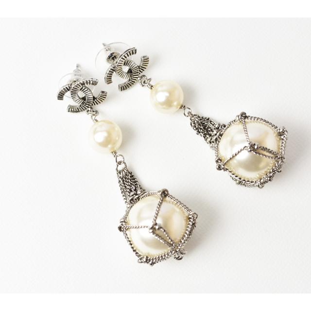 CHANEL（シャネル） ピアス パールモチーフ ココマーク シルバー爆買