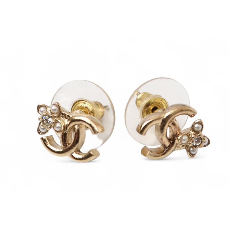 CHANEL（シャネル） ピアス アクセサリー ミニCC/フラワー ライン
