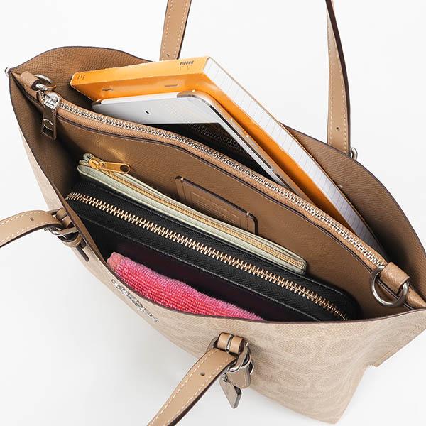 COACH（コーチ） ショルダーバッグ シグネチャー キャンバス モリー