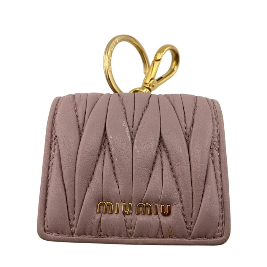 miu miu（ミュウミュウ） マテラッセ AirPods Pro ケース 携帯・スマホ