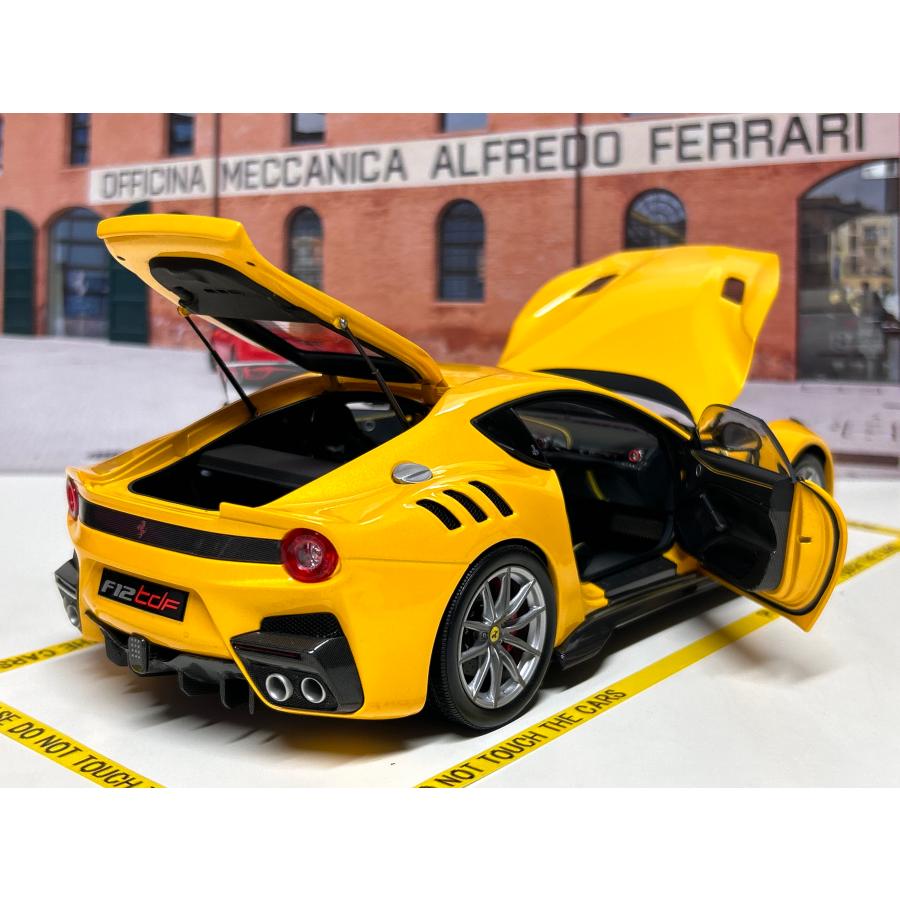 B.B.R セール BBR 1/18 Ferrari F12 tdf Giallo Tristrato フェラーリ