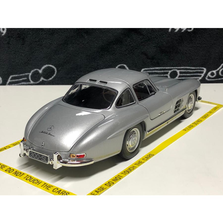 ミニチャンプス minichmaps 1/18 Mercedes Benz 300 SL (W198