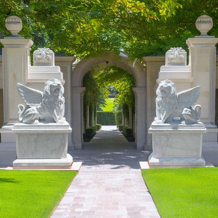 天然大理石彫刻 翼を持つライオン 有翼の獅子 ペア H199cm 魔除け