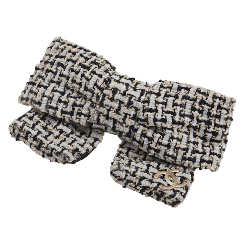 CHANEL（シャネル） ココマーク リボン バレッタ ホワイト ブラック