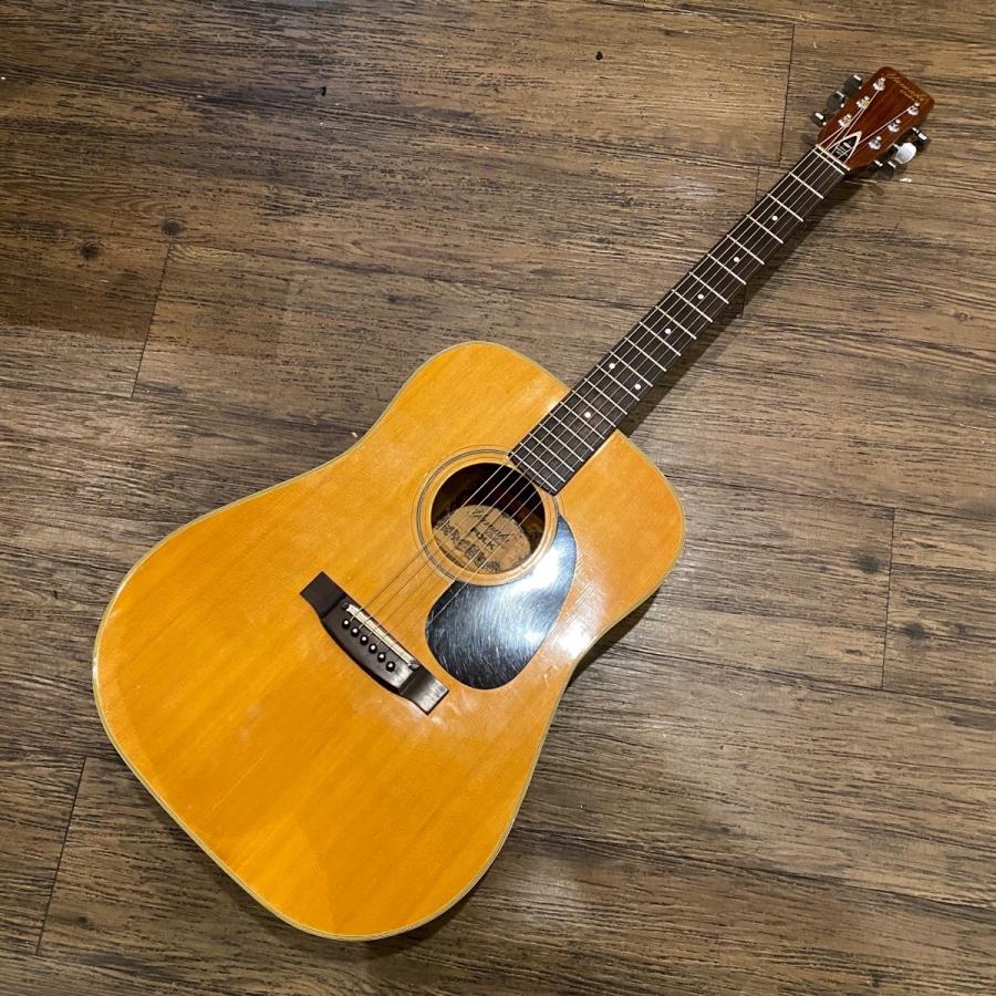 YAMAKI Deluxe FOLK No.115 Made in 1972 Acoustic Guitar