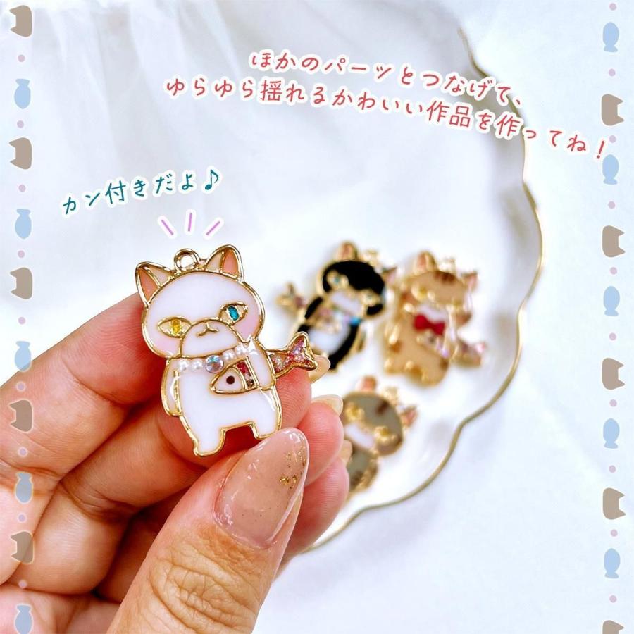 空枠 レジン枠 魚を持った猫 2個 フレーム カン付 きれいめゴールド