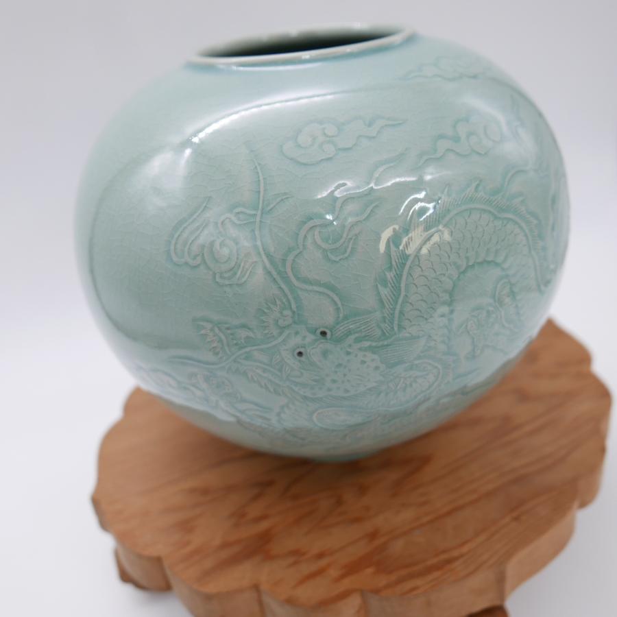 赫山方徹柱 高麗青磁 韓国陶芸 東國窯 雲龍文 丸壺 共箱 龍 骨董品