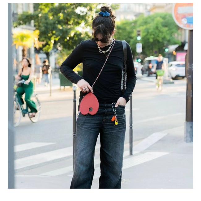 ajew（エジュー） 即納 iPhoneProMax対応 ajew dress HEART case