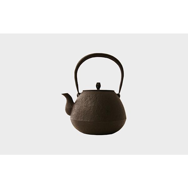 鉄瓶 南部鉄器 やかん 釜定 秋の実 肌 錆び仕上げ 1.4L 白湯 直火 IH