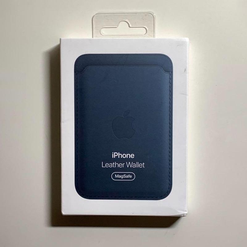 iPhone Apple純正 MagSafe対応 レザーウォレット・バルティックブルー