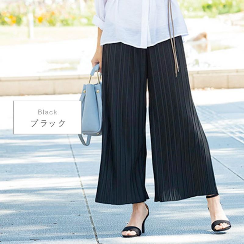 黒いガウチョパンツ ゴム入りウエスト ボタン付き シワ加工 ワイズ