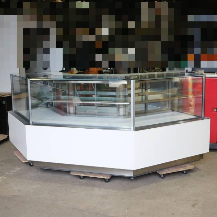 冷蔵ショーケース 大型 対面 特注 業務用 保坂製作所 2017年頃 店舗