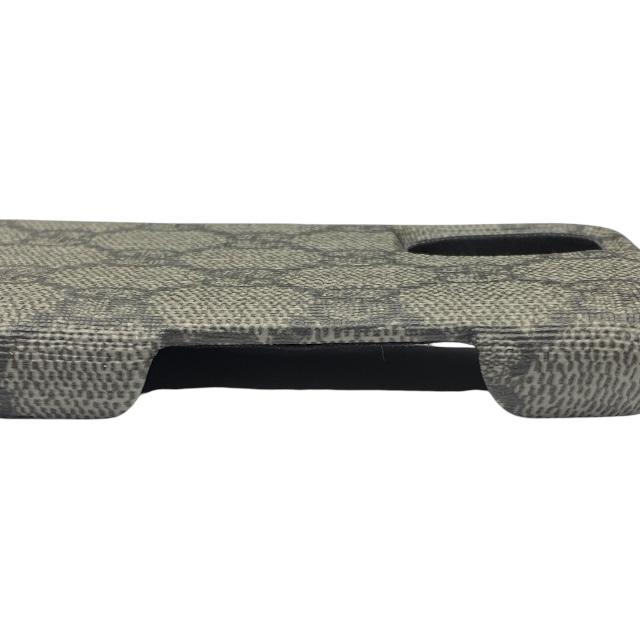 新品 GUCCI グッチ iPhone 15 ケース アイフォンケース グレー