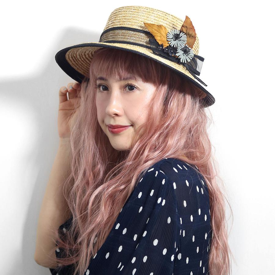 ワンダフルワールド❤️【美品】藁付き麦わら帽子のかわいいコサージュ