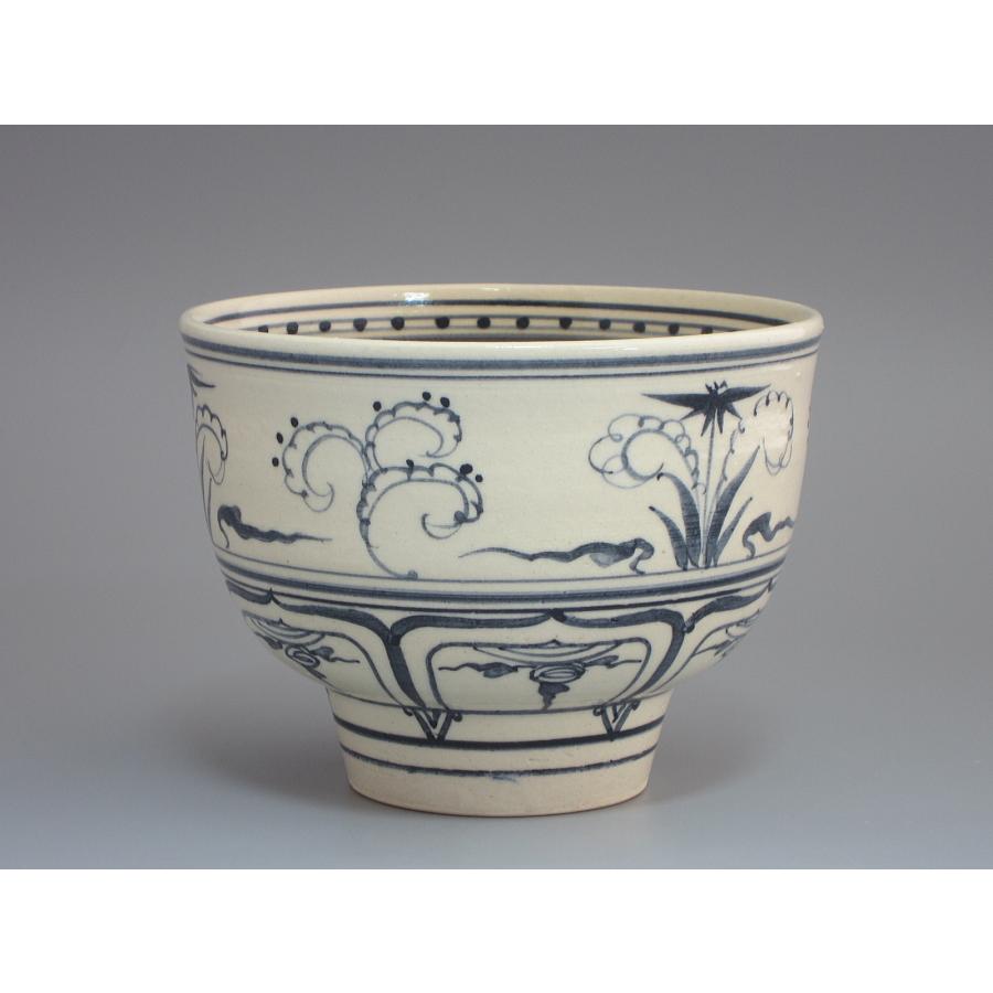 安南手草花紋茶碗 古曽部焼 寒川義崇造 共箱 : 茶道具商 越中屋 - 通販