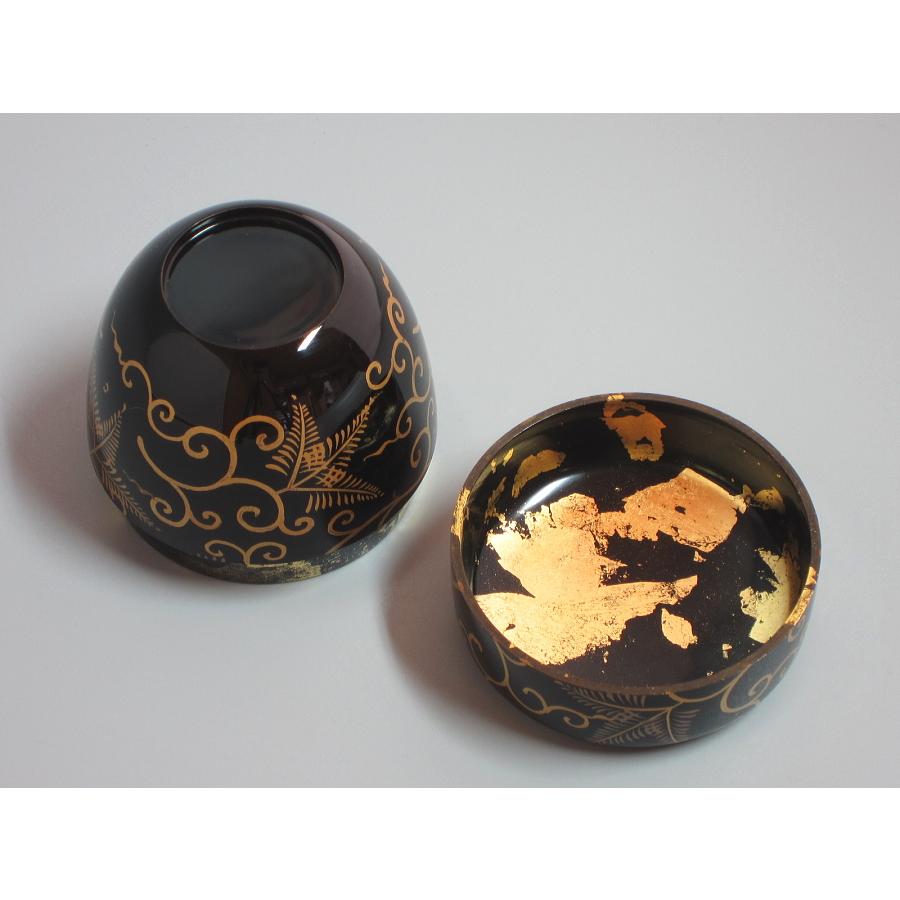 松唐草蒔絵黒中棗 内金箔散し 道場宗廣造 共箱 : 茶道具商 越中屋