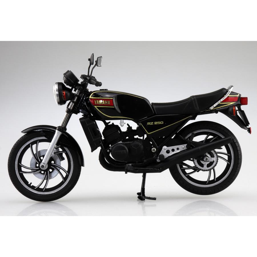 YAMAHA（ヤマハ） 1/12 ダイキャスト モーターサイクル Yamaha RZ250