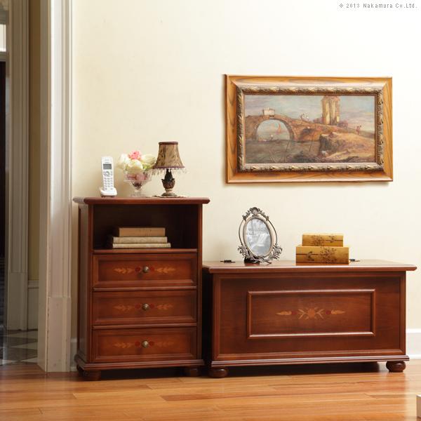 ☆イタリアよりクラシカルな最高級の3段チェスト