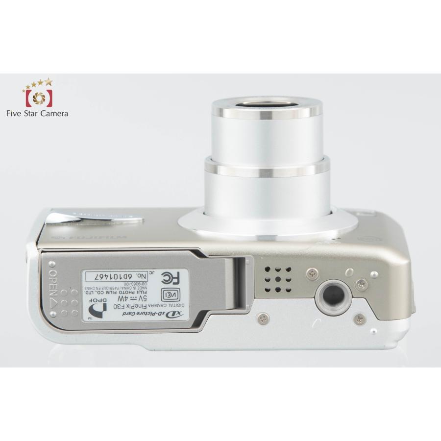 FUJIFILM（フジフイルム） 【中古】FUJIFILM 富士フイルム FINEPIX F30