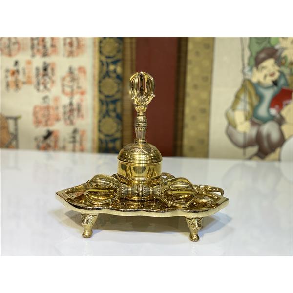 修縁堂】真言宗 法器 真鍮製 鬼面独鈷金剛鈴 修縁堂】真言宗 法器 真鍮