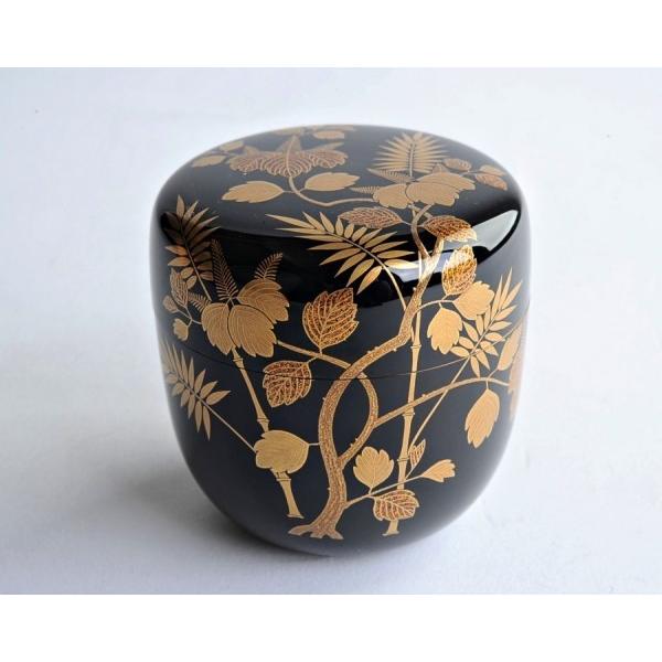 蒔絵師 鈴谷鐵五郎 嵯峨絵 棗 仕覆、共箱 高さ約7．2cm茶道具