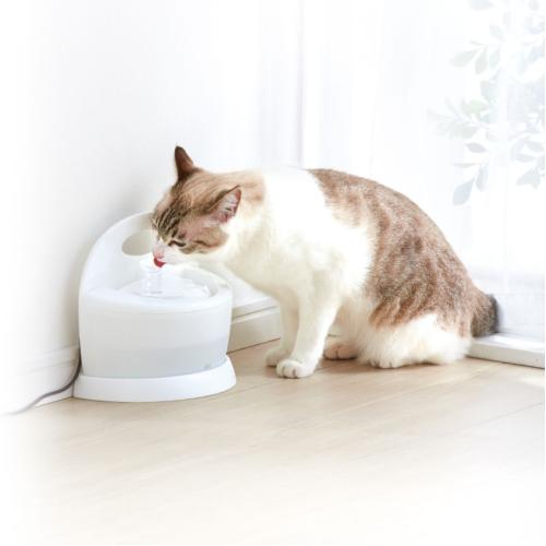 ピュアクリスタル 猫 水飲み器 猫水飲み器 給水器 自動給水器 薄い