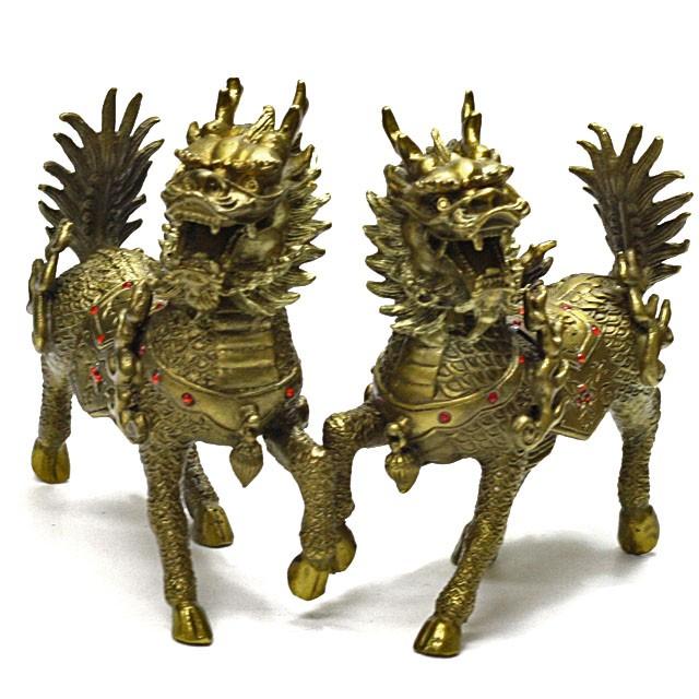 キリン麒麟 緒締 根付 提げ物 牙彫 天然材質 置物 骨董古美術 ねつけ