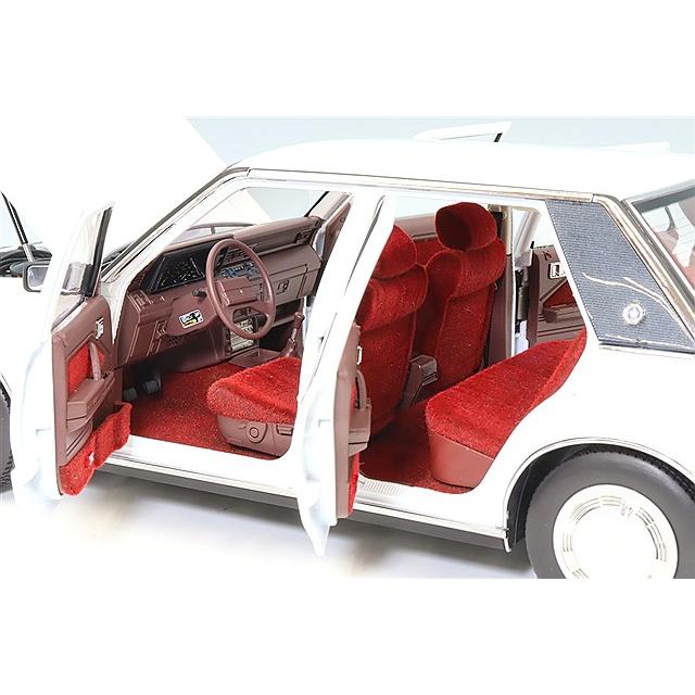 Sgiignition model トヨタクラウン1/18 Ignition Model 1:18 Toyota