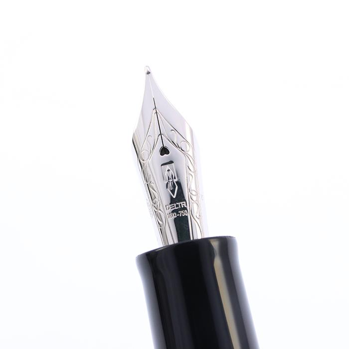 デルタ 万年筆 ドルチェビータ ミディアム ソワレ 18K/M 中古-良上品