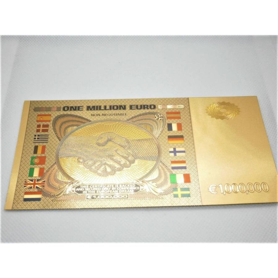 日本銀行から出された帯封付き100万円札束 写真素材 [7464992