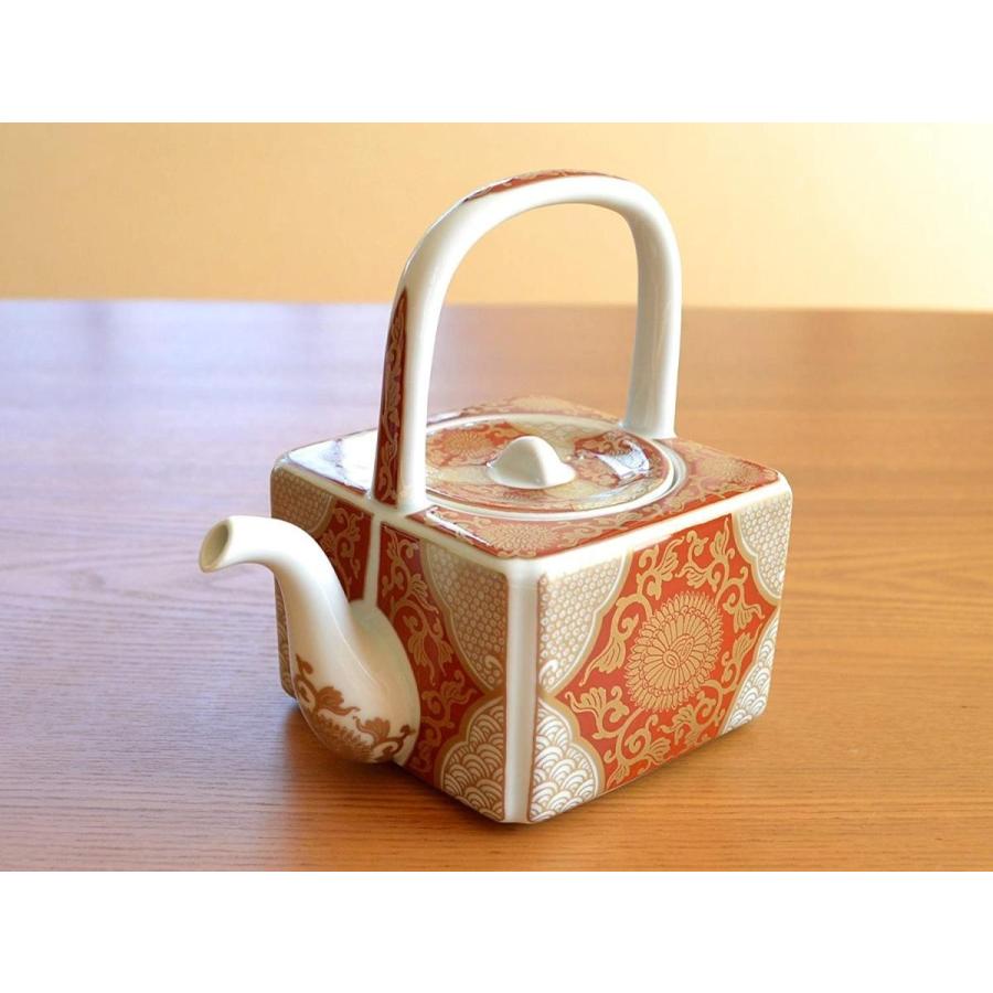 有田焼 屠蘇器 おとその器 赤地金彩菊華紋 お屠蘇揃い （黒い台も磁器