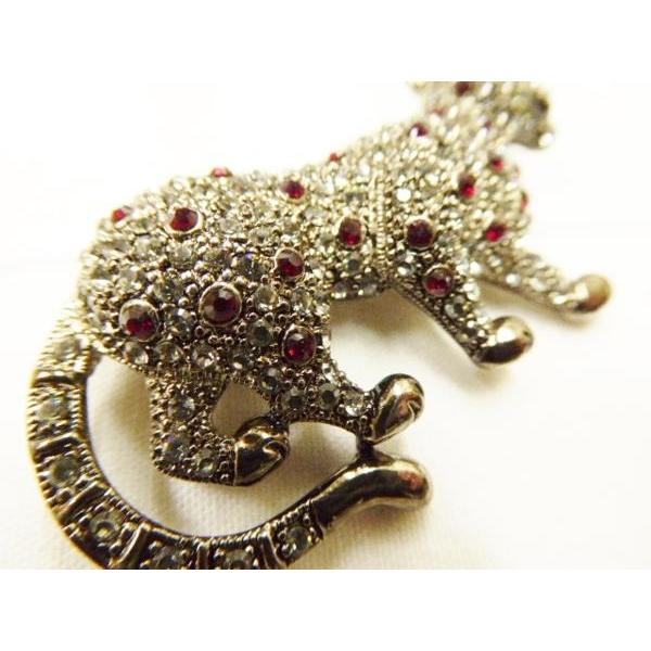 超特選 スワロフスキークリスタル ジャガー ブローチ od019 送料無料