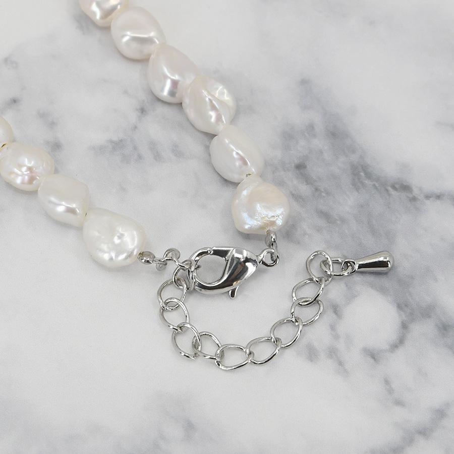 ケシ バロックパール ネックレス 普段使いに丁度いい 淡水真珠